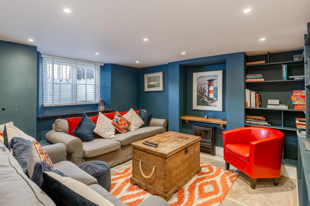 Lower Ground Floor -Snug
