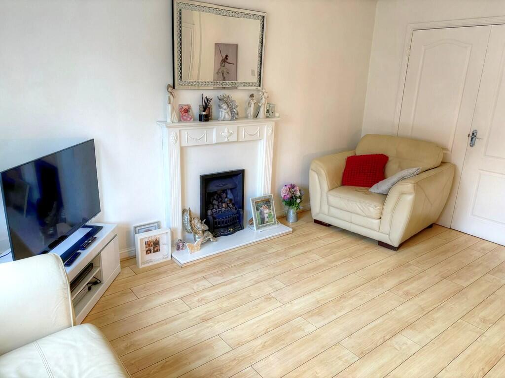 IMG-20251020-WA00...