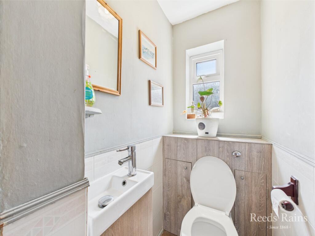 Downstairs Cloakroom