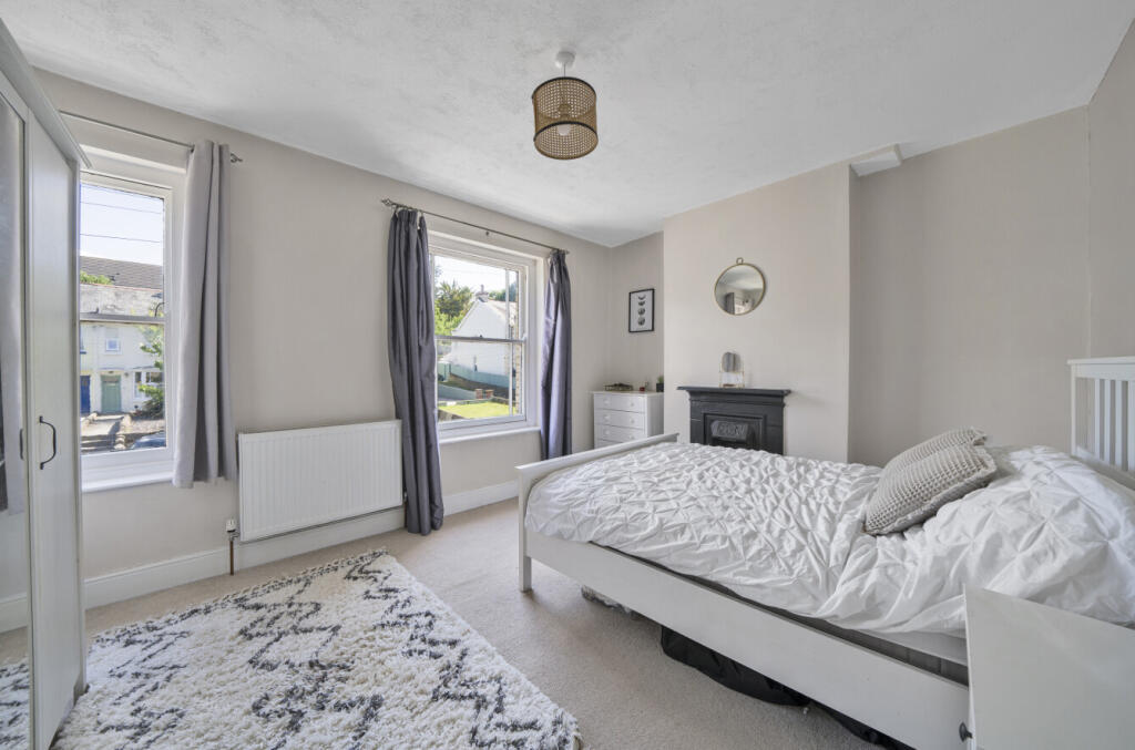 1289227-6-682b612...