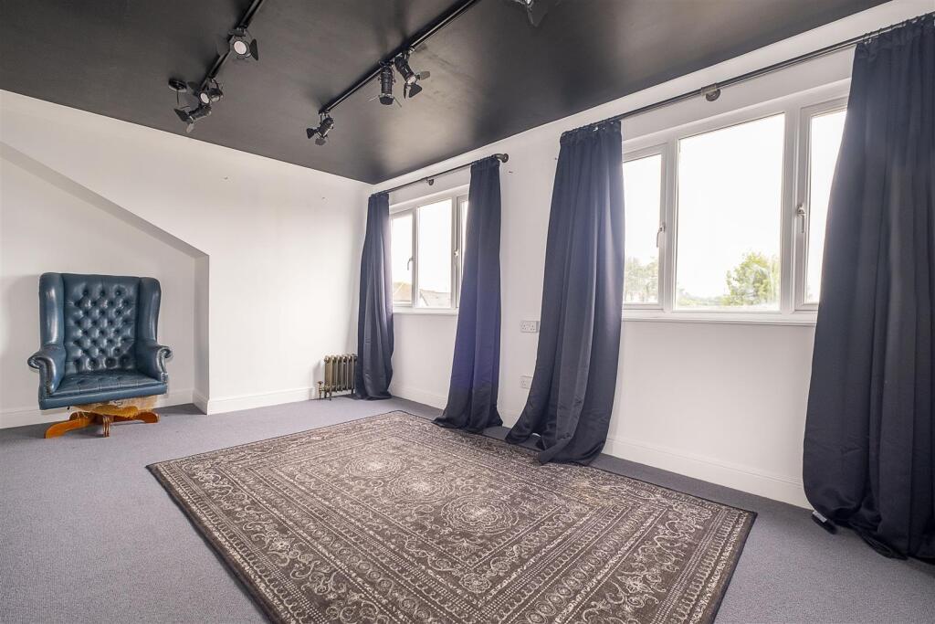 9-cholmley-villas-0001 (30).jpg