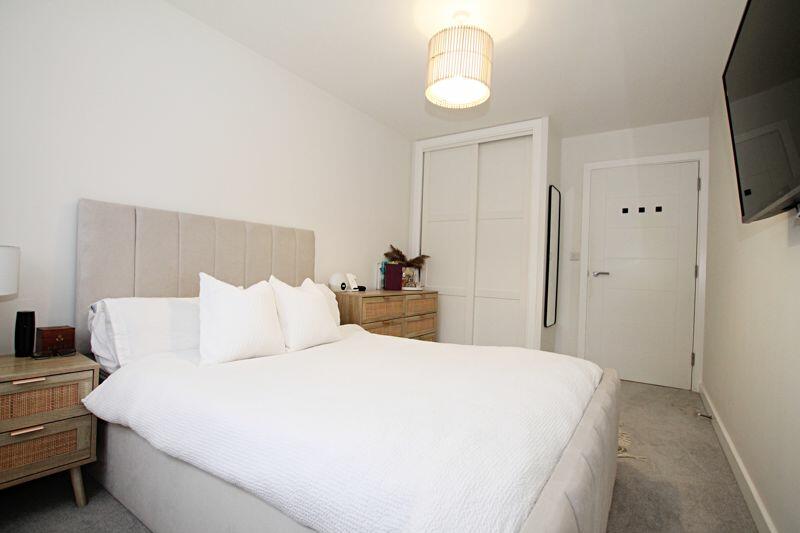 Bedroom (2)