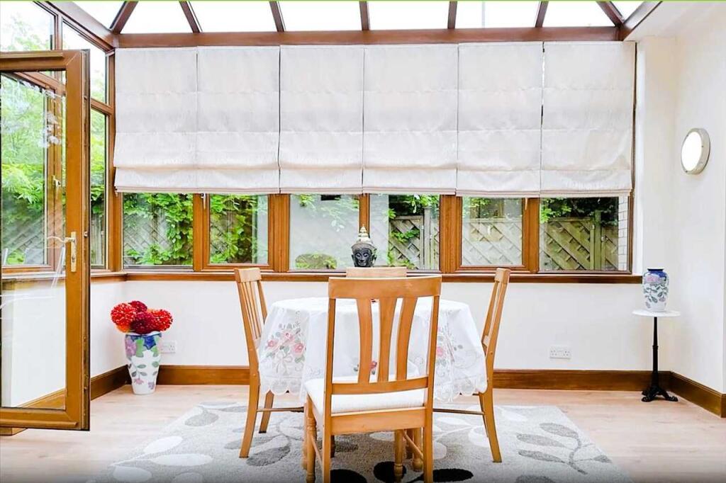 Sun Room /
