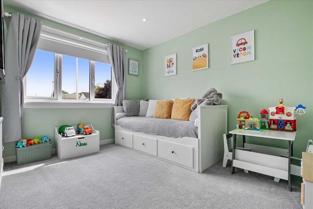 Bedroom Two (1)