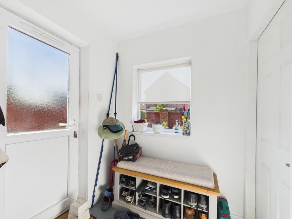 CAM02386G0-PR0124-STILL022