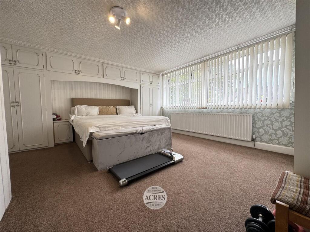 IMG_1877 (Large).jpg