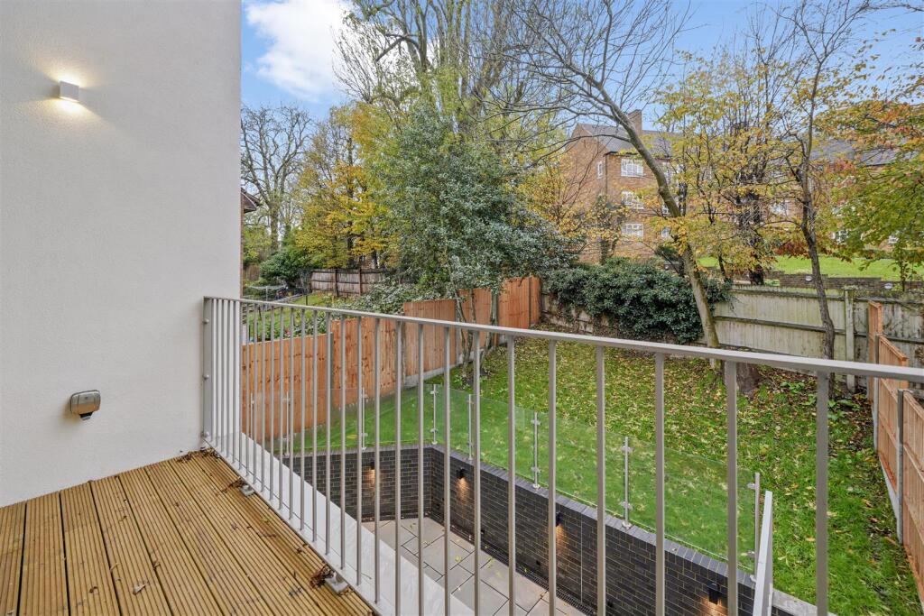 1 Acorn Close - yrLR3cmDdbQq5X0FOj0k.jpg