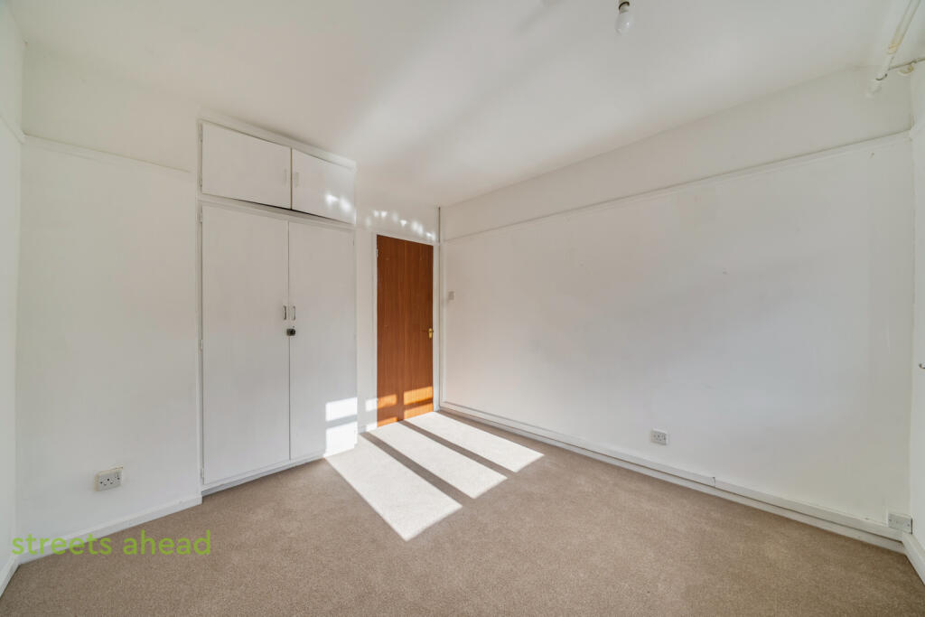 8b042855-6418-4a9...