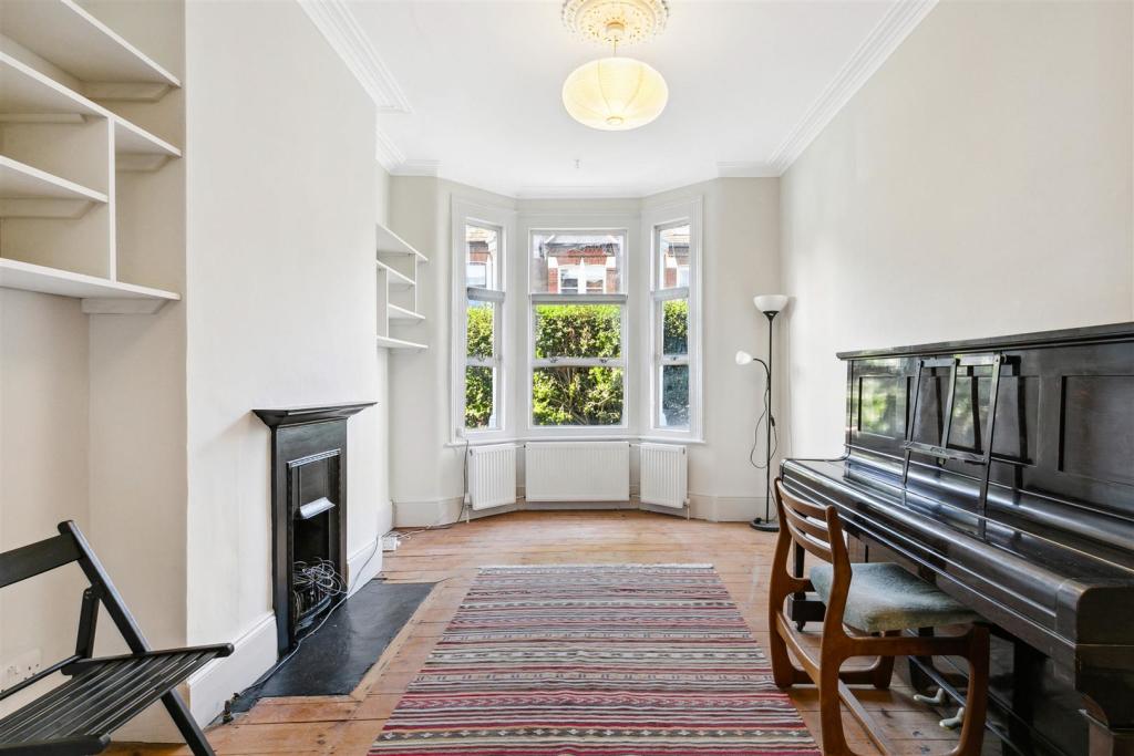 55a Strathleven Road-1.jpg