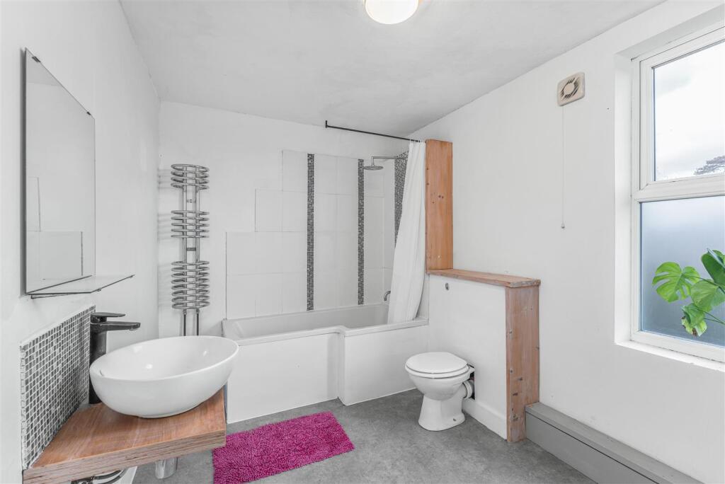 68 Broughton Road, Banbury-22.jpg