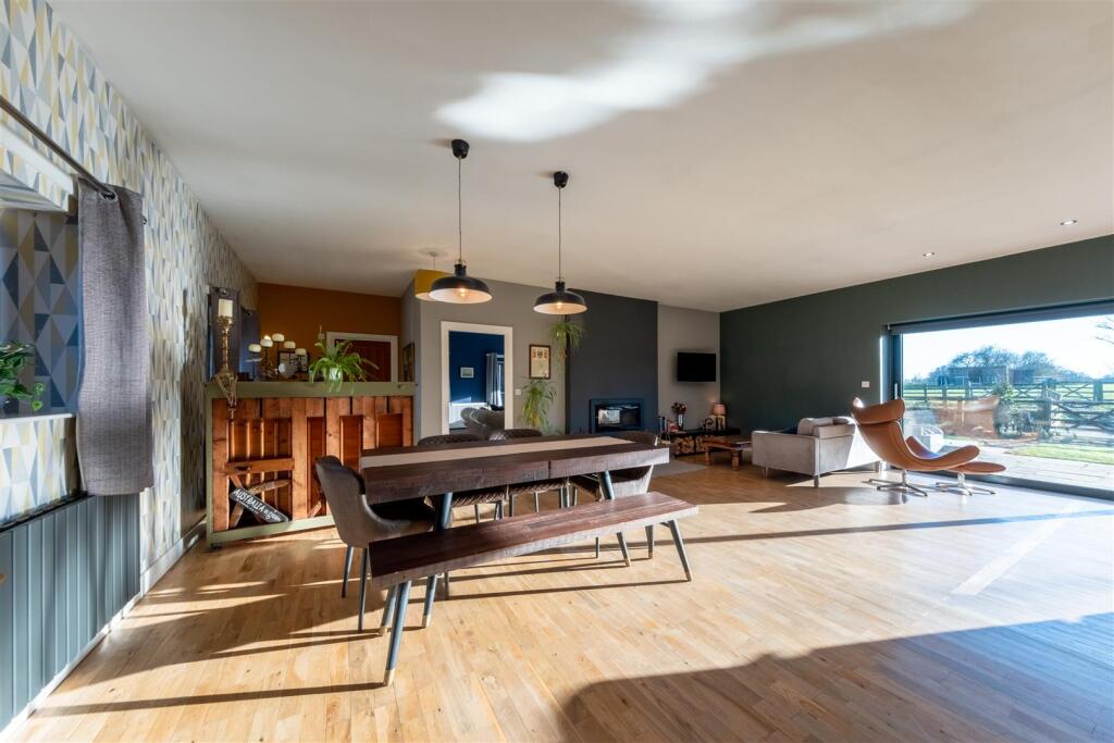 4 Marsh Lane-012.jpg