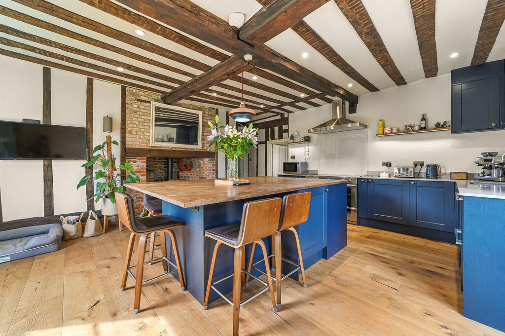 PT-DB(LH)-PeytonH...