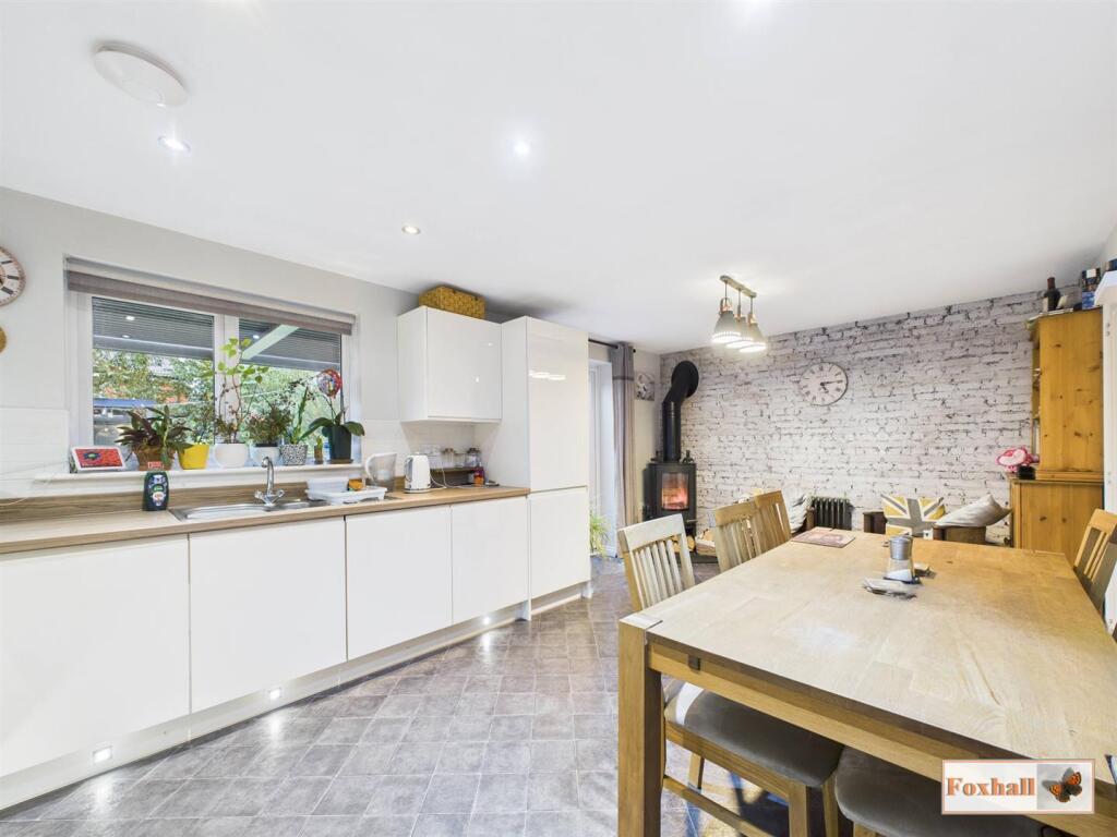 Kitchen / Diner