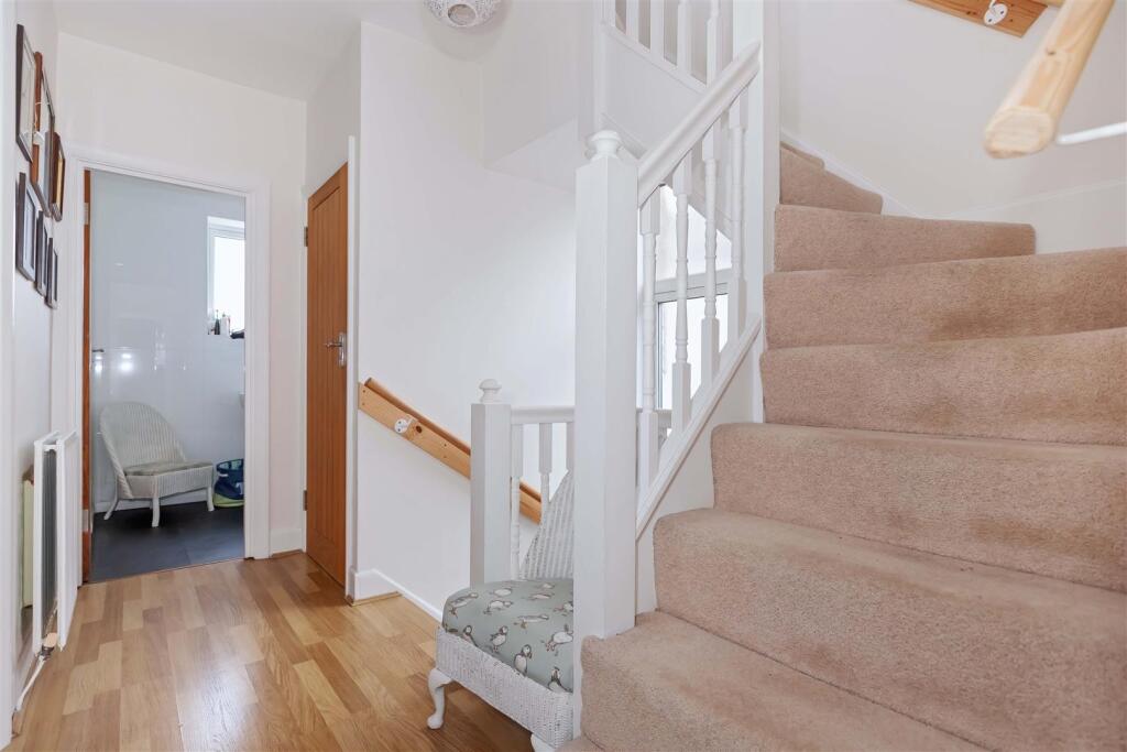 Parkfield Rd_13.jpg