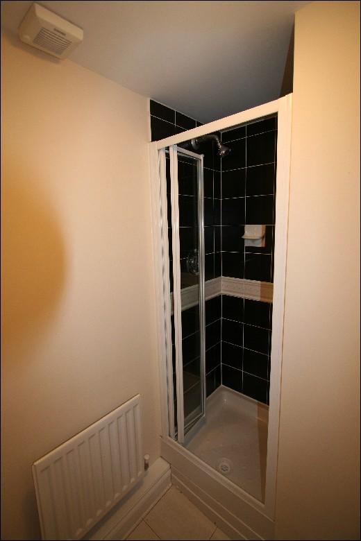 En-suite Shower
