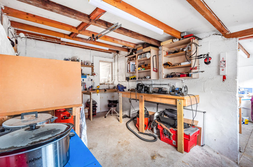 Studio/Outbuilding