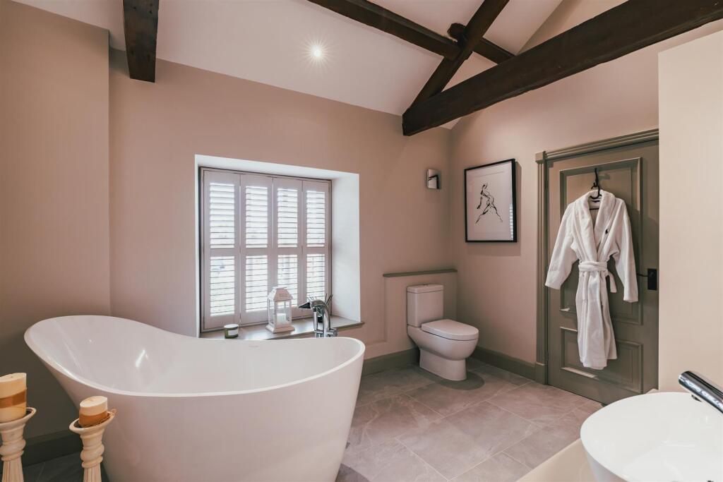 Jack-and-Jill Bathroom