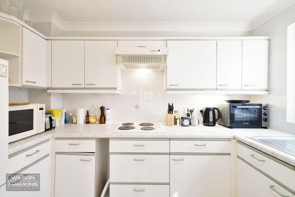 6 Hanbury Court, Northwick Park Road - ydvgqw7j0PN