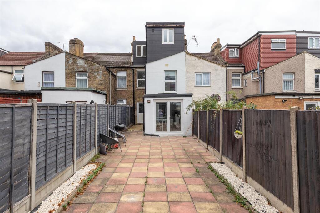 Melford Road, E17
