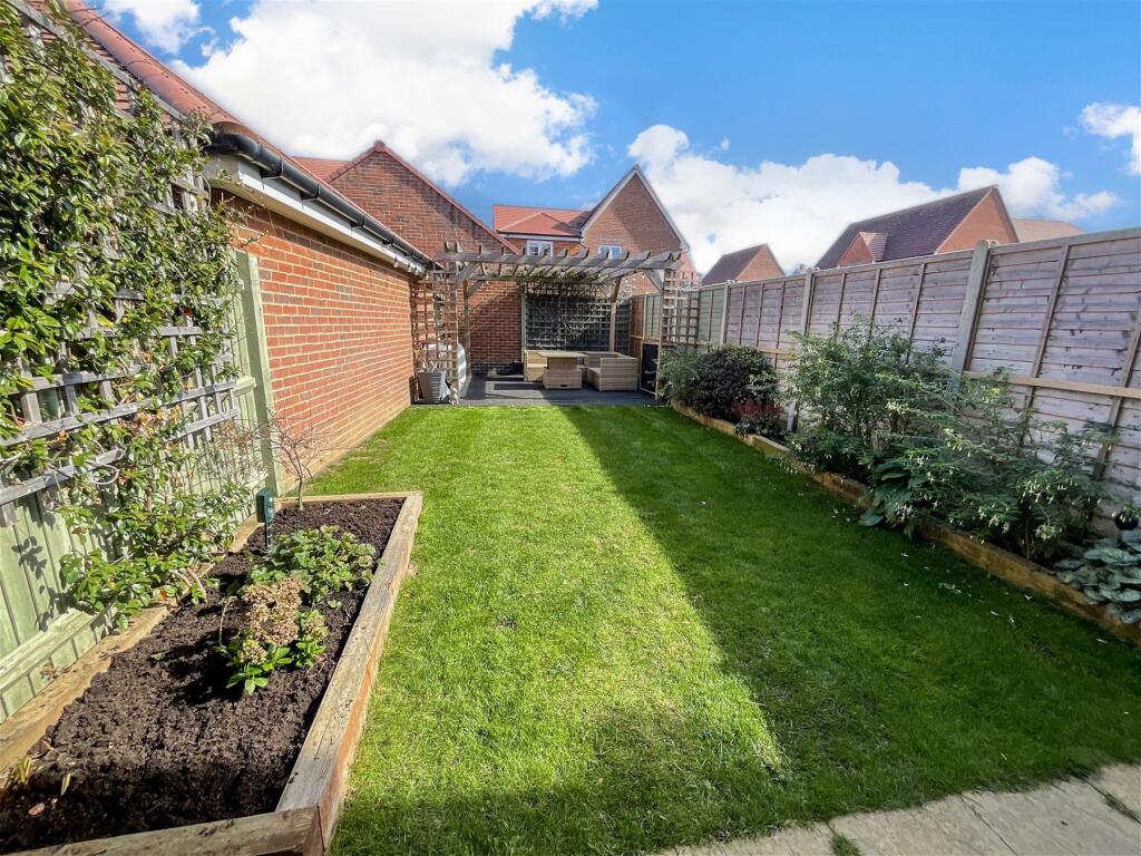 New Rear Garden Shot