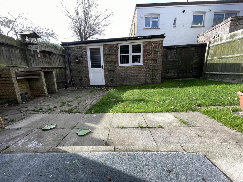 The Old Bakehouse House to Garage