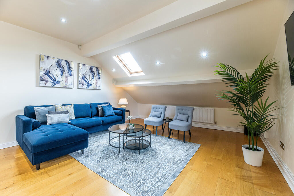 7 Redcliffe Road ...