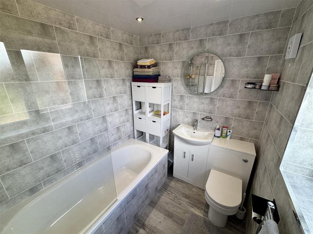 Bathroom/WC
