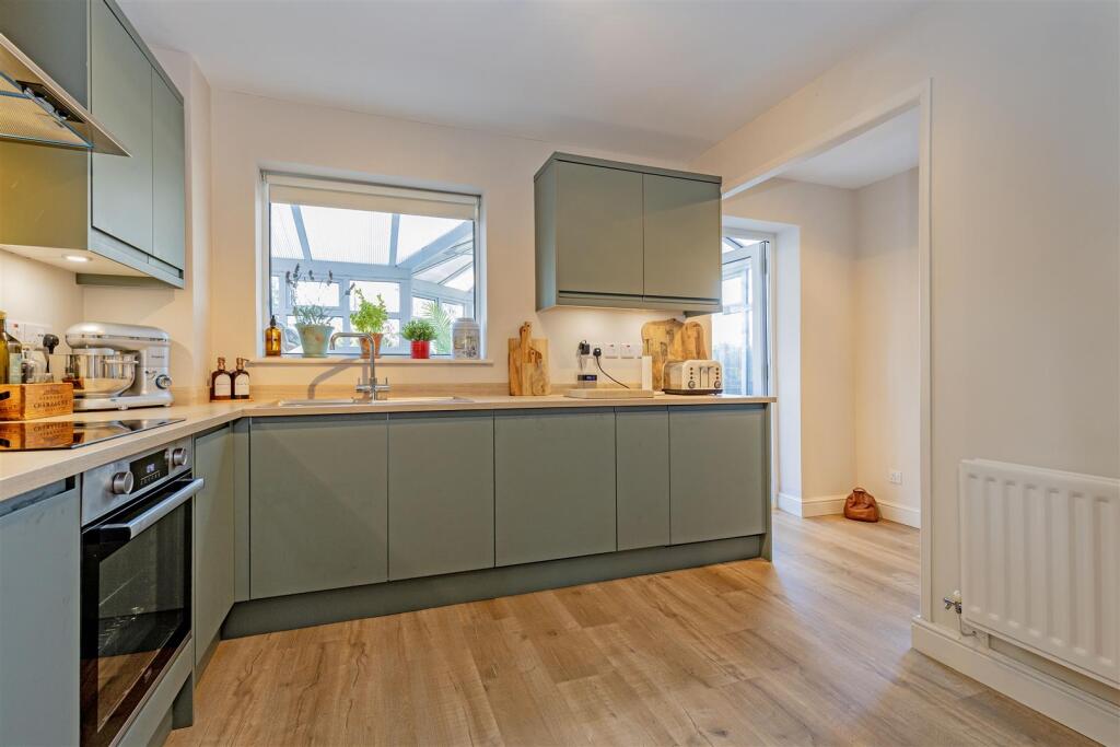 Kitchen-1.jpg