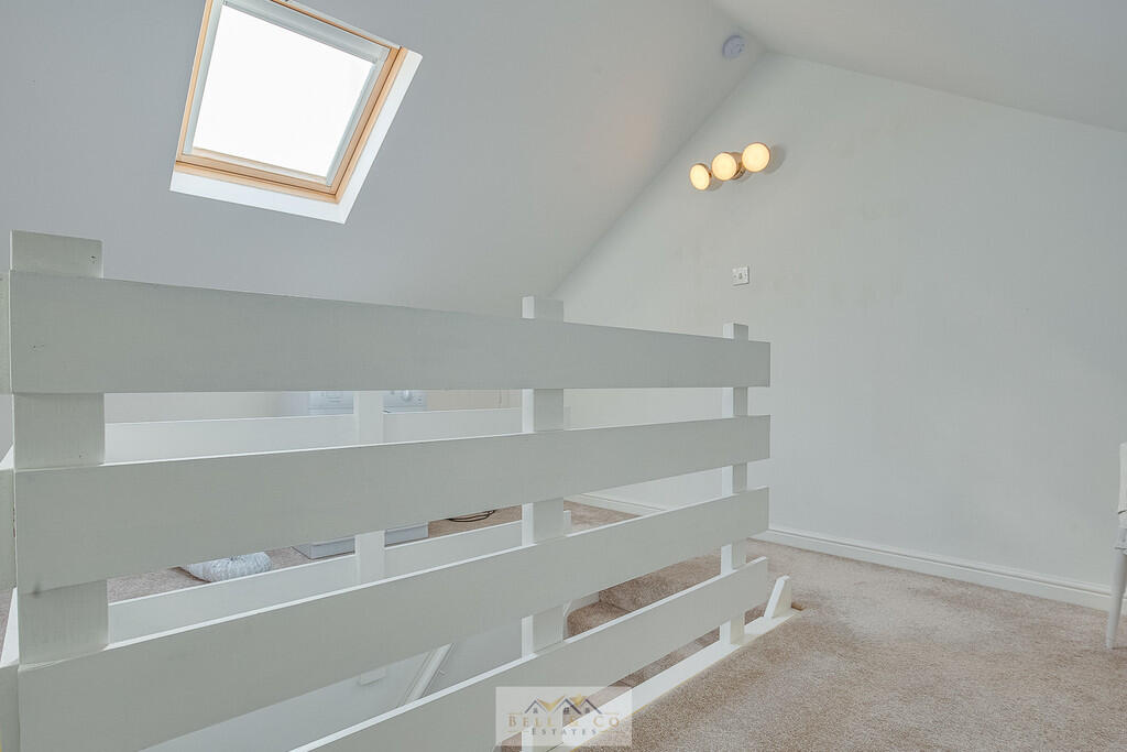 Occational Room 1...