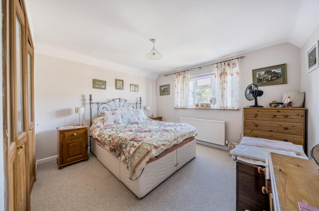 1360900-2-68daaae...