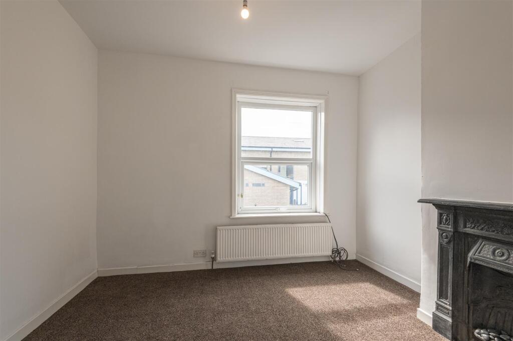 26 - 12A Eldroth Road HX1 3BA.jpg