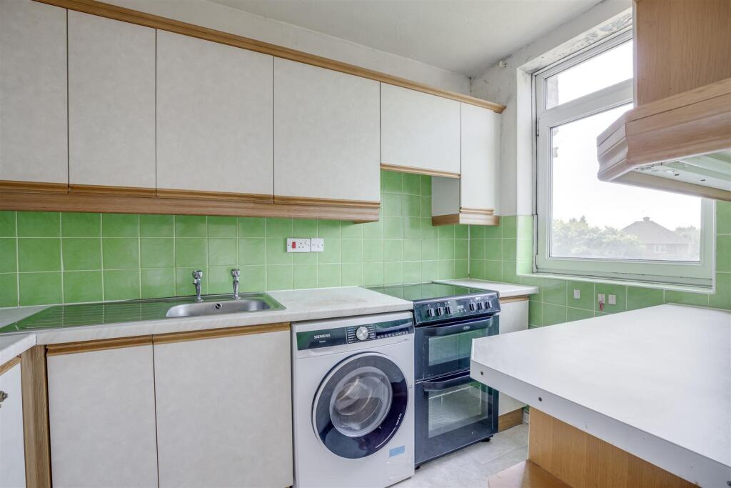 4 Jason House, Cressex Road, HP12 4TT-7.jpg