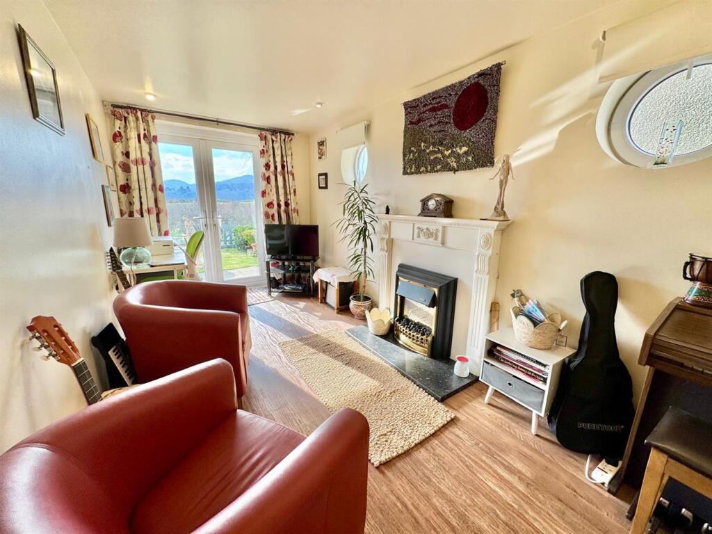 PHOTO-2025-03-21-06-14-57 (8).jpg