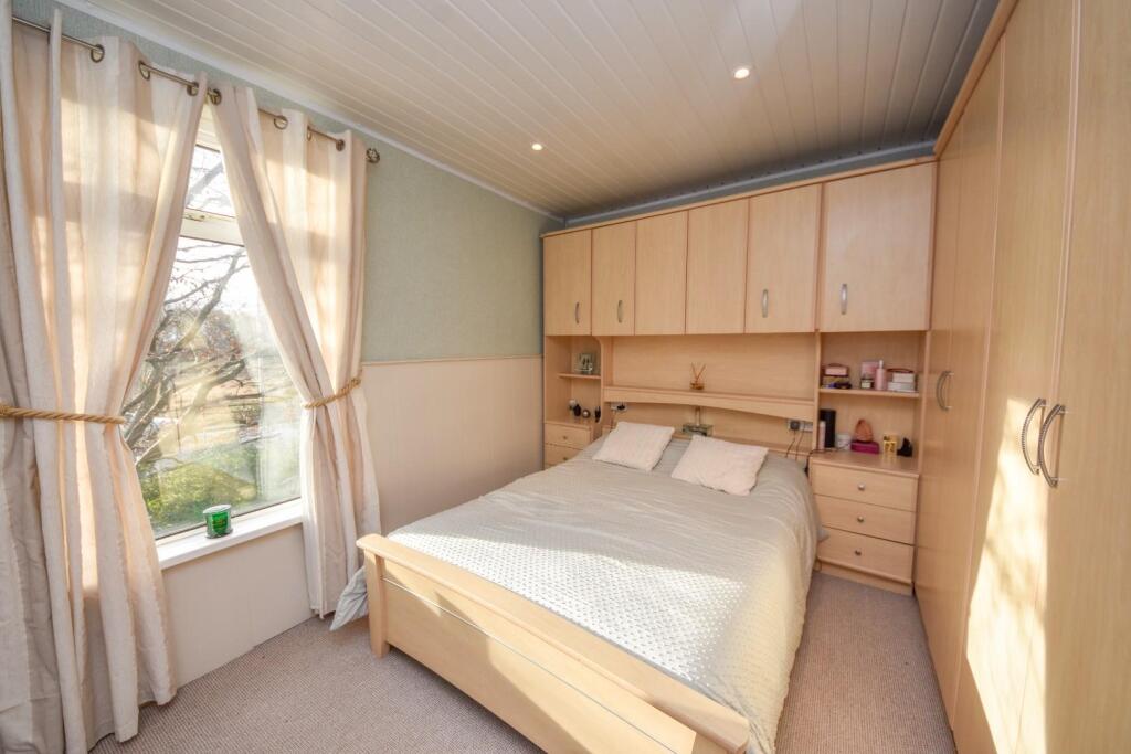 Warrington Road, Ince, Wigan, WN3 4TB