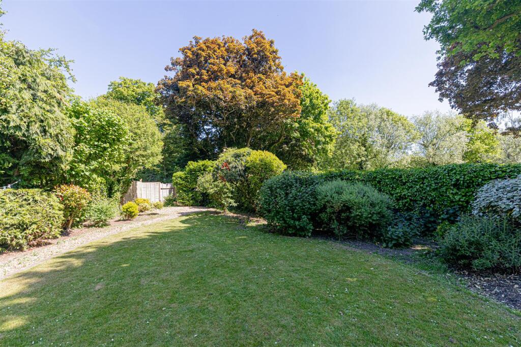 Church Road (13).jpg