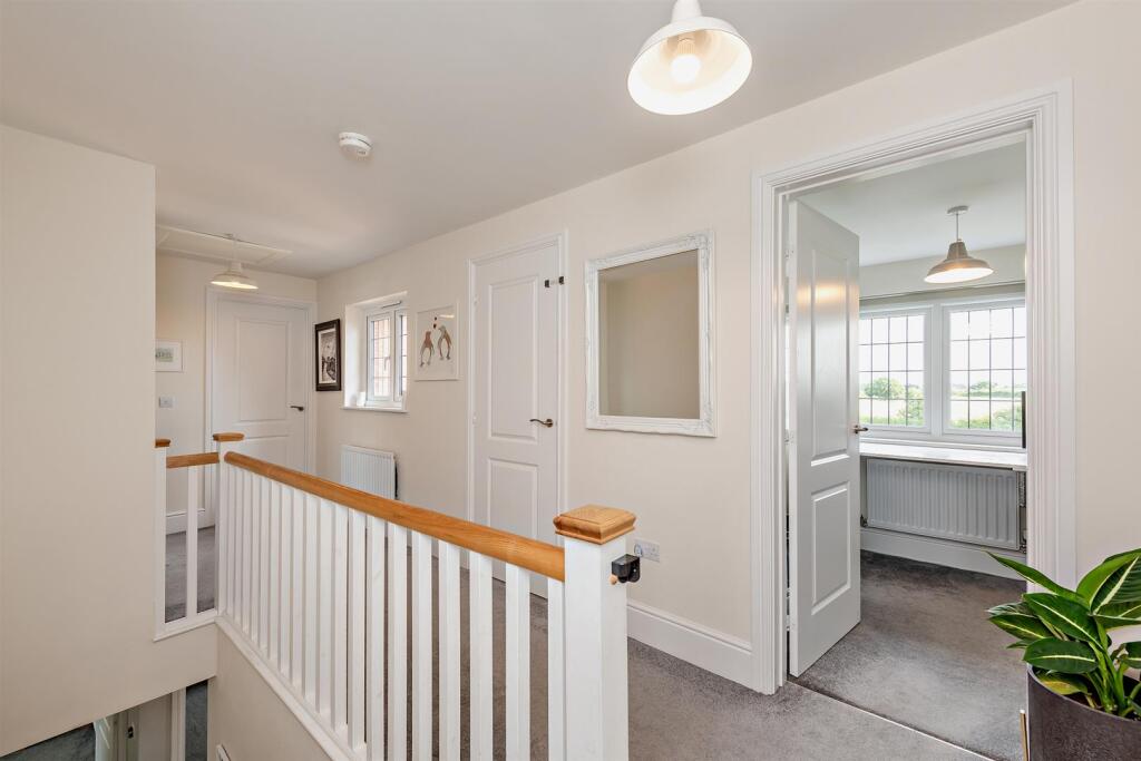 8654771-interior15-800.jpg