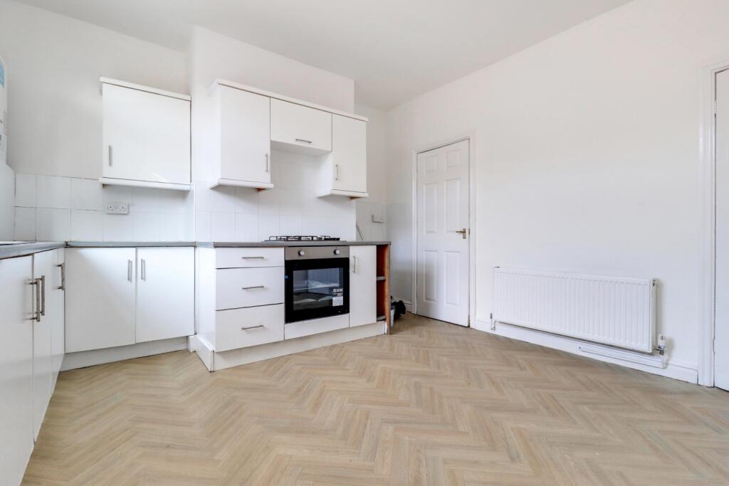 5- Rob Hammond EweMove Pontefract