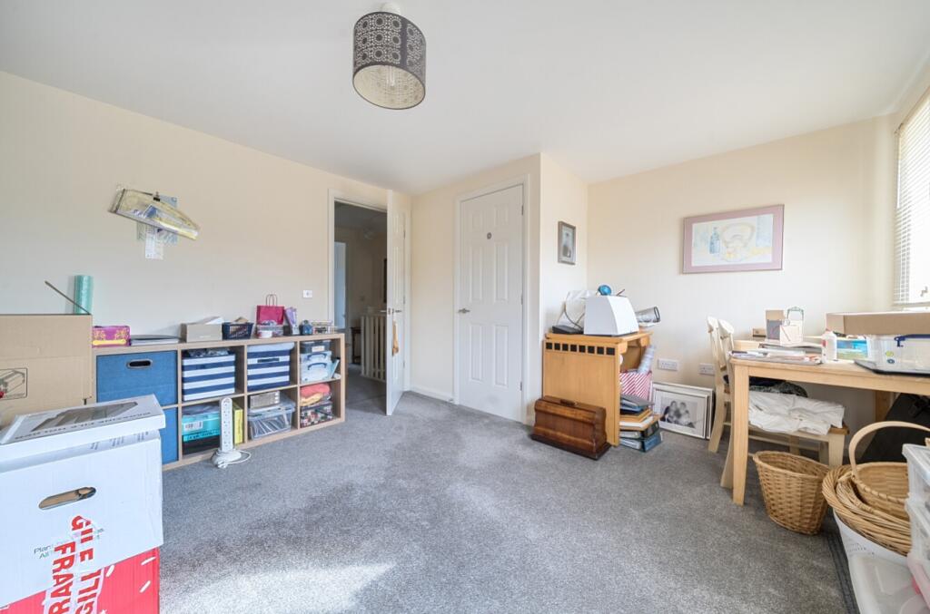 1363242-9-68de937a428c0