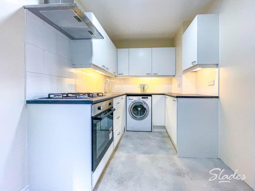 18b morley road kitc