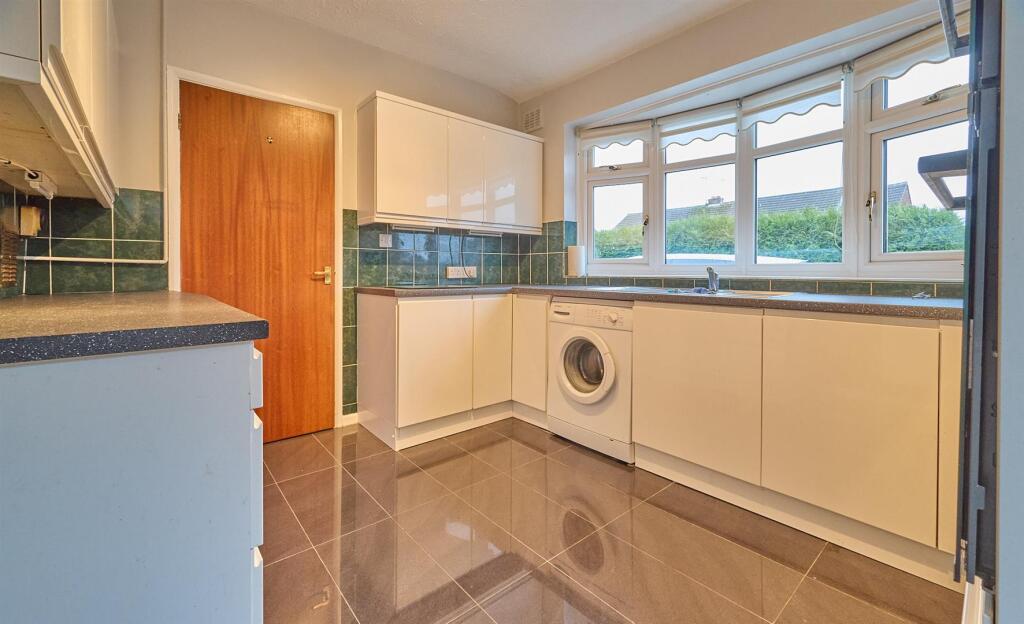REFITTED KITCHEN TO FRONT