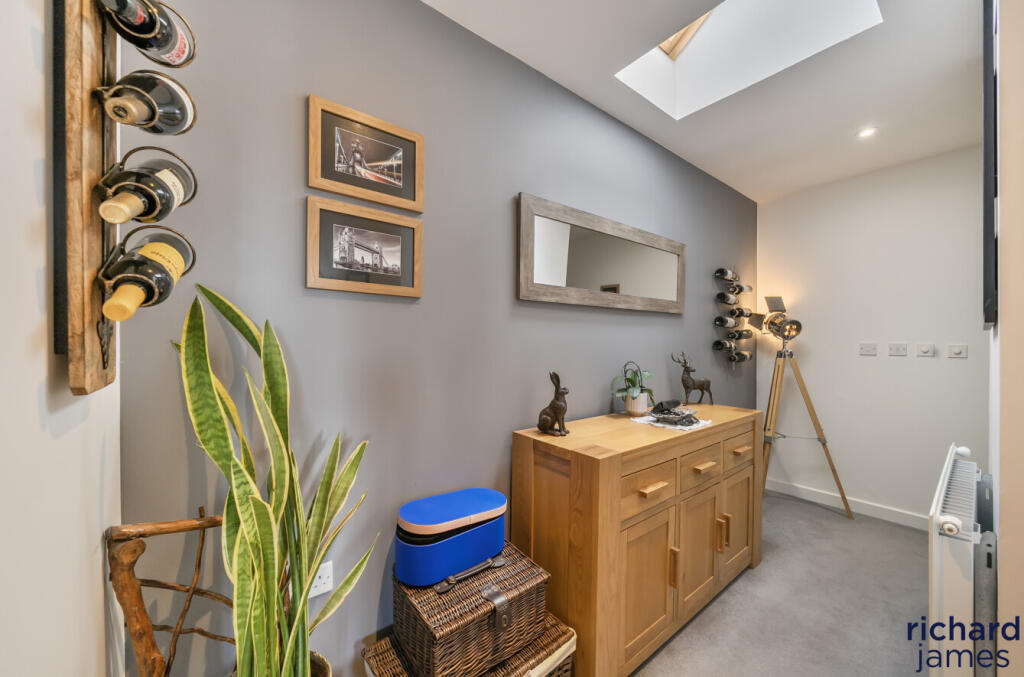 bac01b571d604cb8a7812d55f9f1ada2