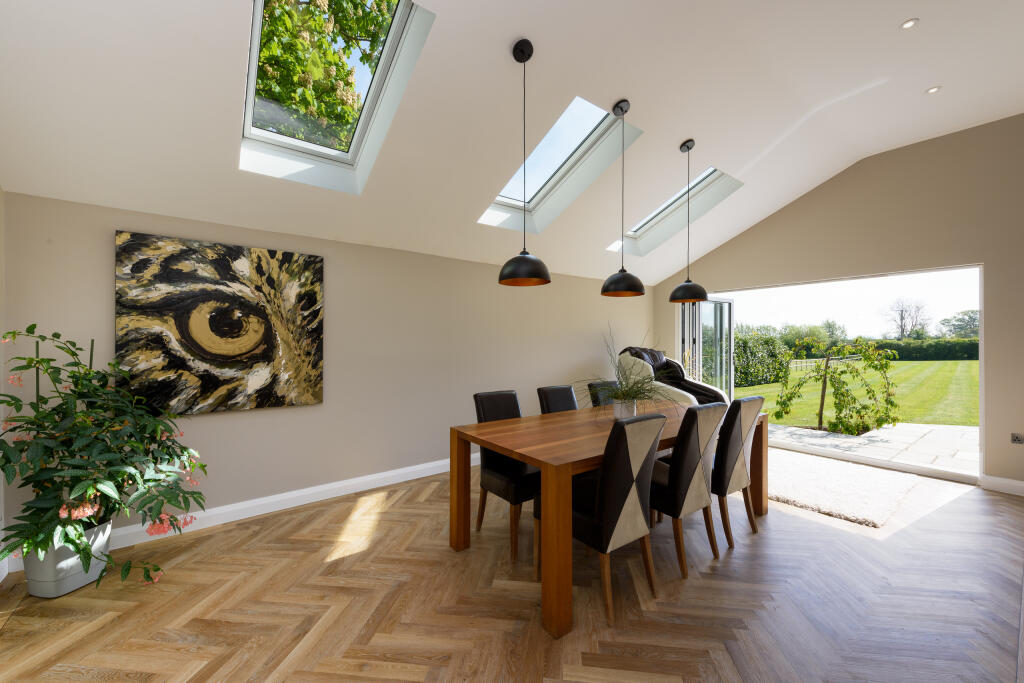 TEK HiRes 240510 125