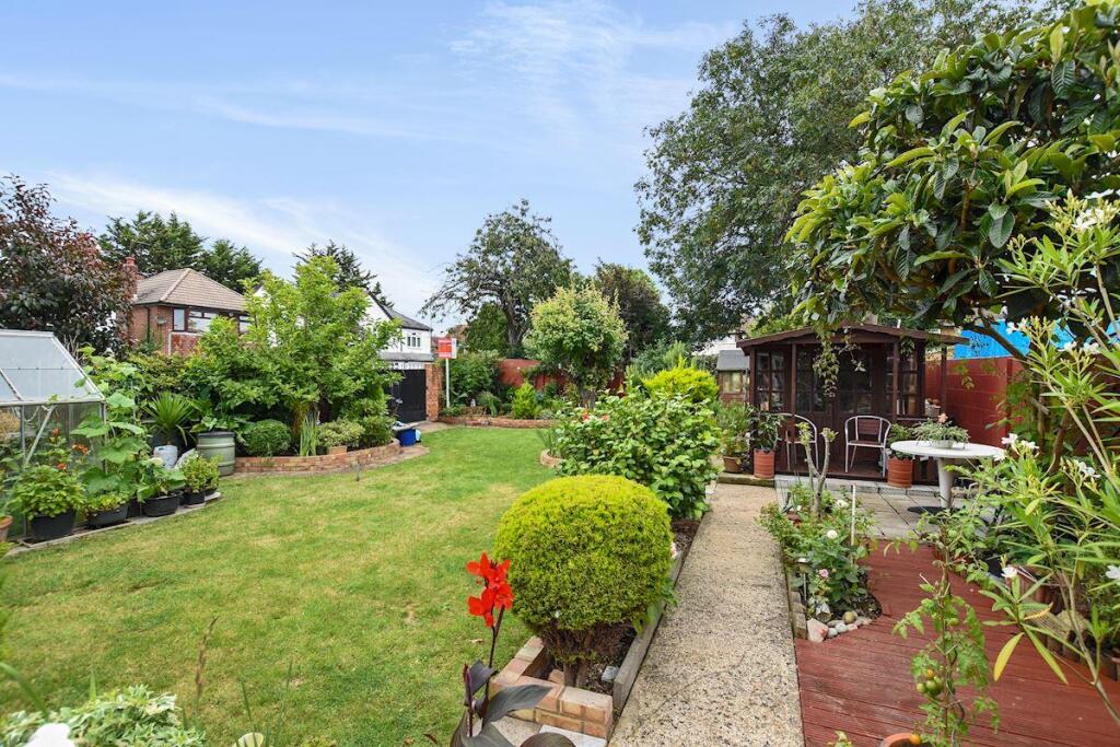 88a2dc52-b437-428e-a2f6-eebe1f467f68RHMRA - 2 Ashf