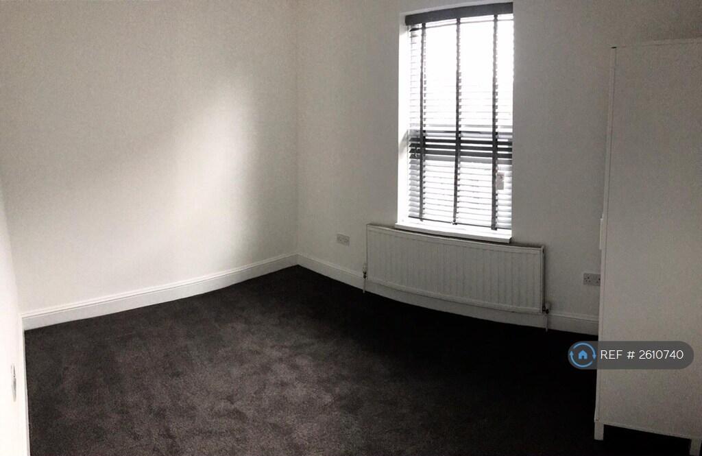Fitted Double Bedroom