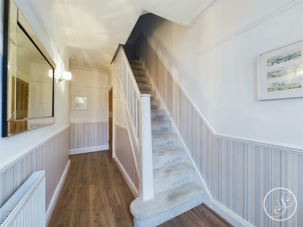 ENTRANCE HALLWAY