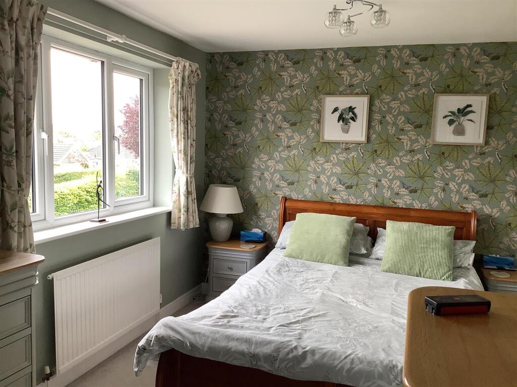 Bedroom 1 (Master)