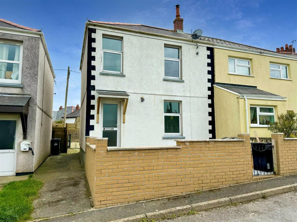 4 Springfield Place