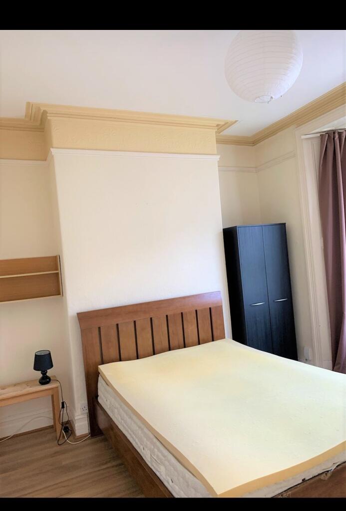 4BF21D08-93C8-478E-A