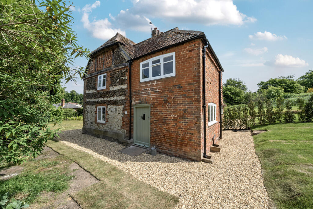 1296525-25-682c72...