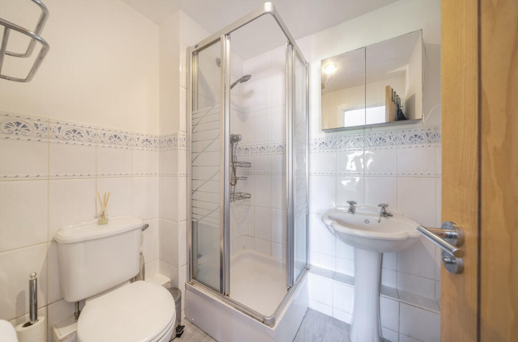 1317966-12-6864e2...